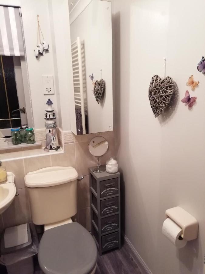 Homely Haven, دنفرملاين المظهر الخارجي الصورة